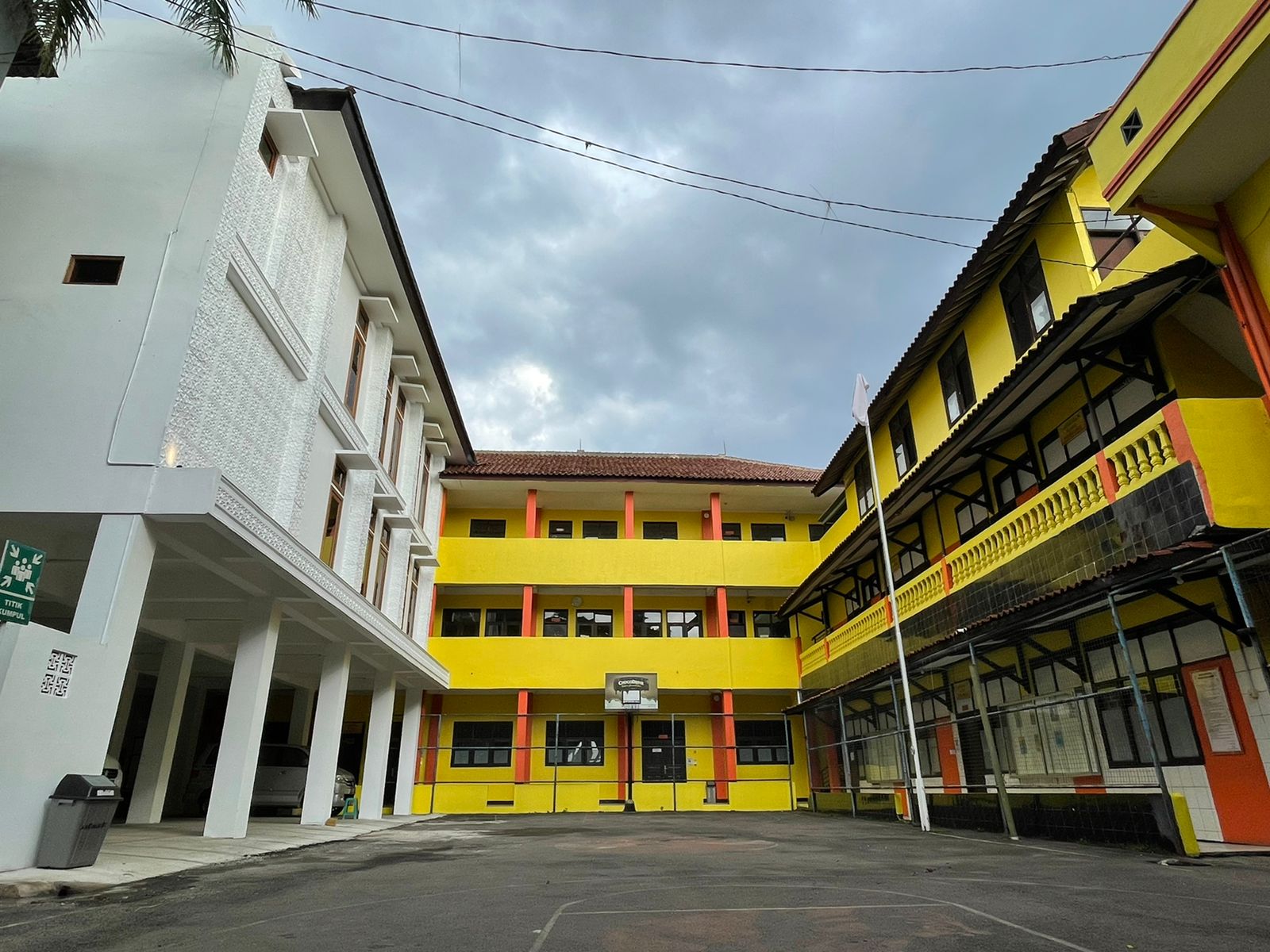 Siswa SMK Bhakti Kencana Bandung